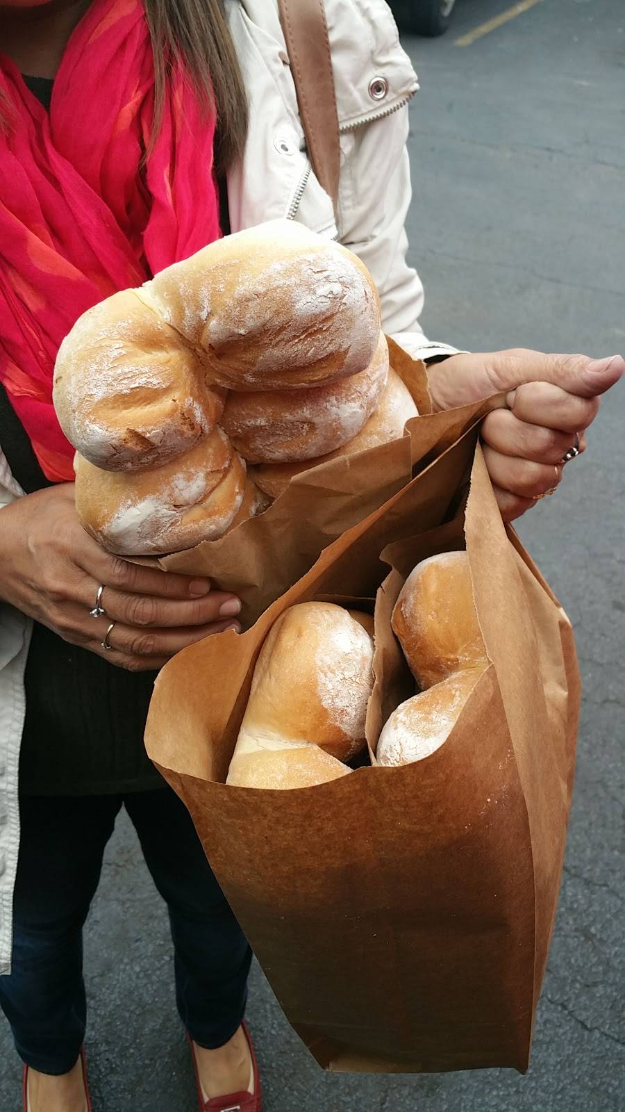 Markellos Baking Company | bakery | 3520 W Lawrence Ave, Chicago, IL 60625, USA | 7735399344 OR +1 773-539-9344