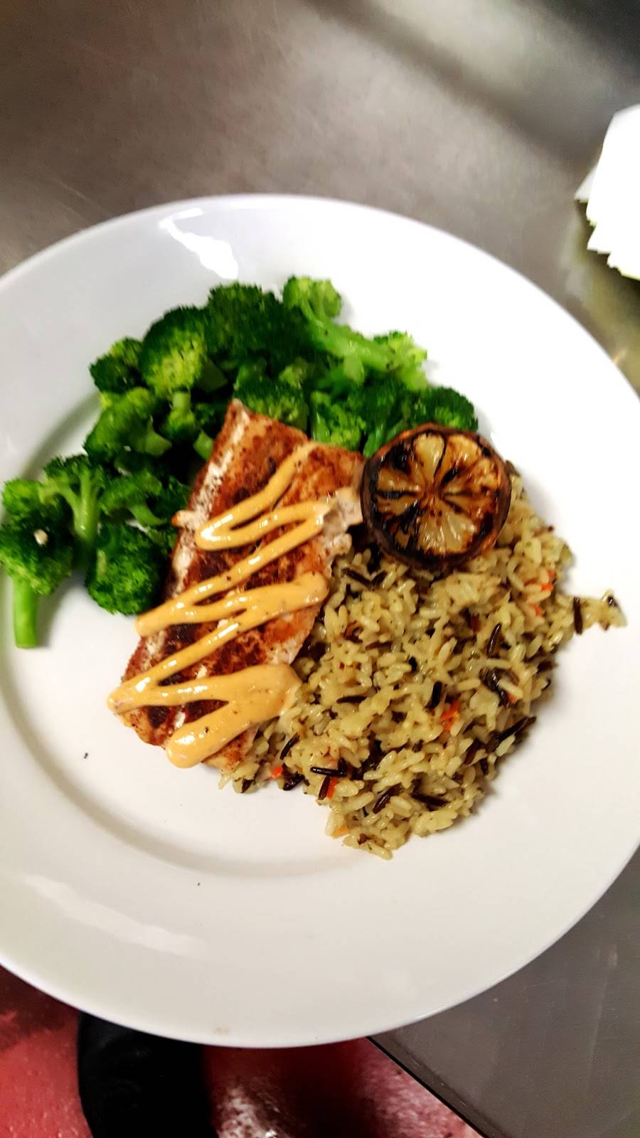 Nest Bar & Grill | restaurant | 2001 Rodeo Dr, Bolingbrook, IL 60490, USA | 6307719400 OR +1 630-771-9400