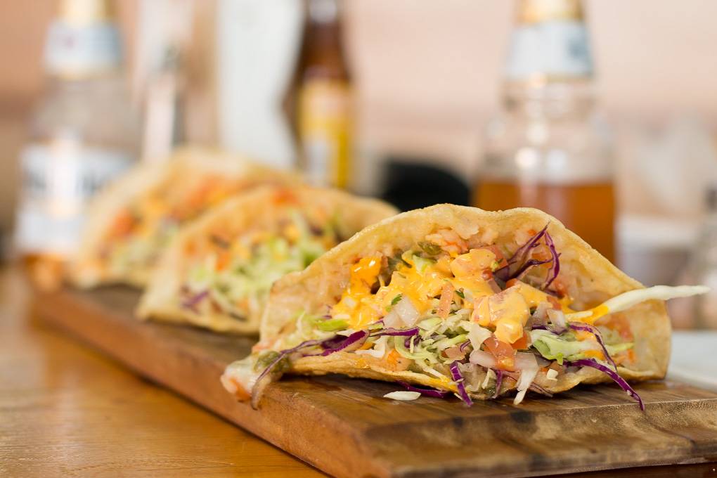 El Bukanas Restaurant | restaurant | 1115 Washington Blvd C, Montebello, CA 90640, USA | 3237258635 OR +1 323-725-8635