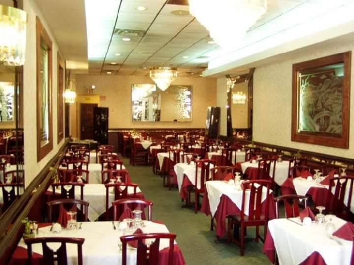 Annie Chans Restaurant | restaurant | 190-11 Union Tpke, Fresh Meadows, NY 11366, USA | 7187401675 OR +1 718-740-1675