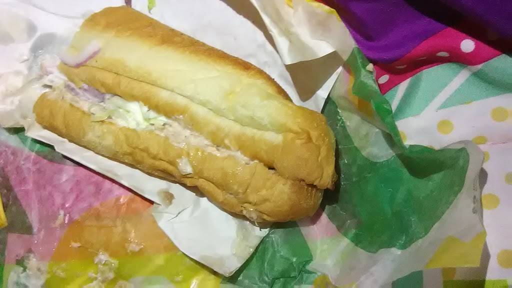 Subway Restaurants | restaurant | 54 E Crosstimbers St Suite B, Houston, TX 77022, USA | 7136948282 OR +1 713-694-8282