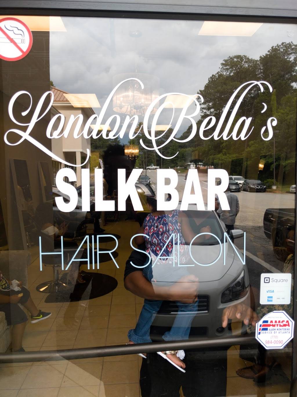 Sylvie Bs International Cuisine | restaurant | 4717 Covington Hwy, Decatur, GA 30035, USA | 4042576643 OR +1 404-257-6643