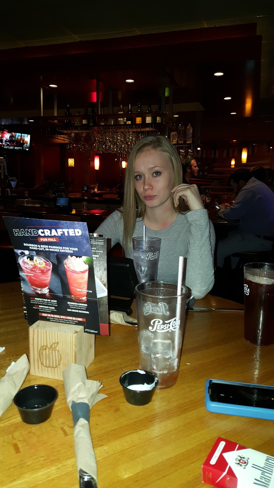 Applebees Neighborhood Grill & Bar | restaurant | 2545 Scottsville Rd, Bowling Green, KY 42104, USA | 2707826981 OR +1 270-782-6981