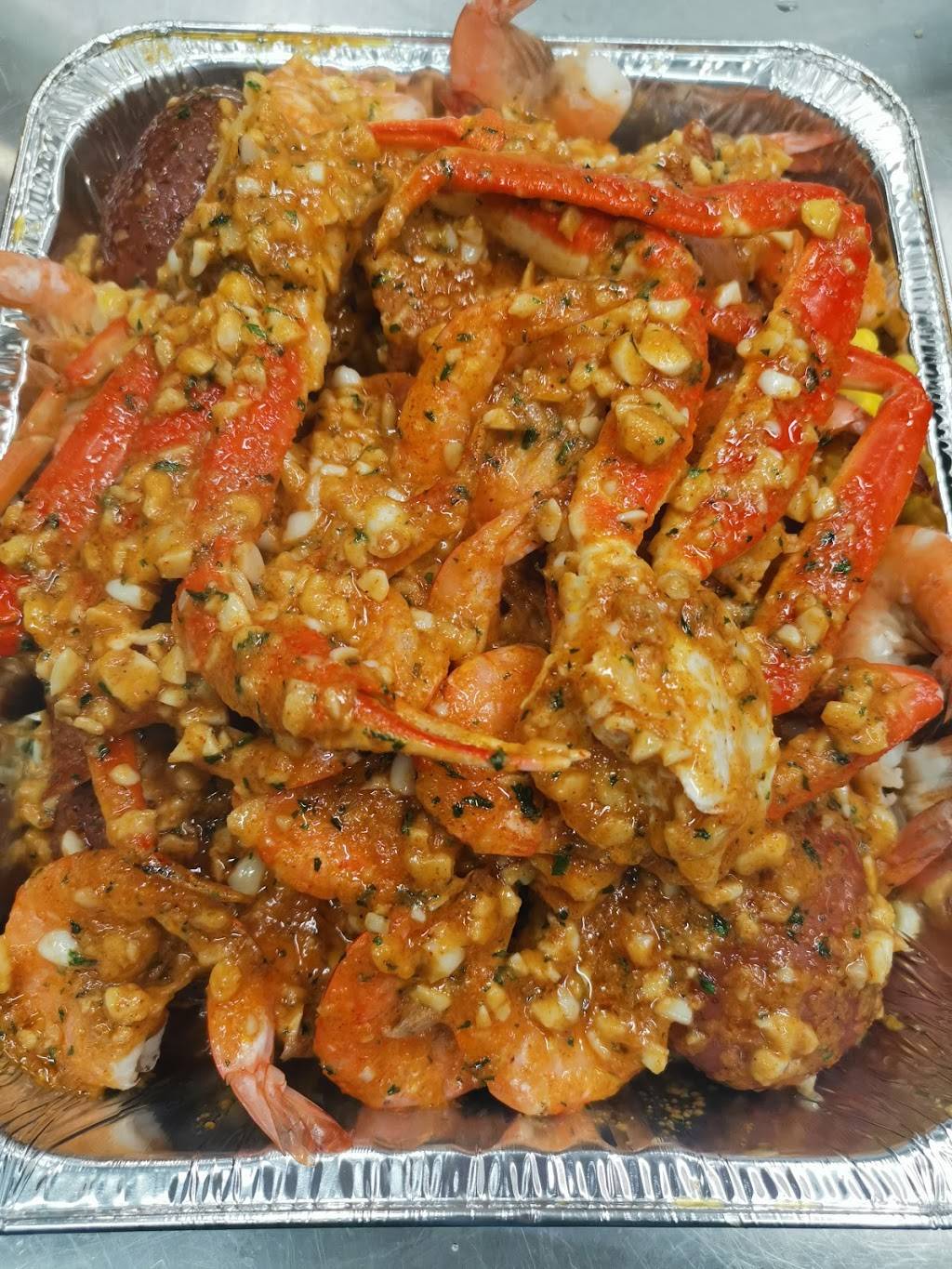 Crazy Crab | restaurant | 336 Summer St, Fitchburg, MA 01420, USA | 9784005789 OR +1 978-400-5789