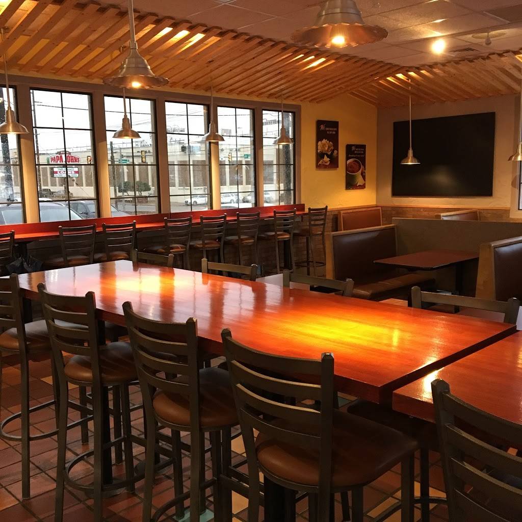 Taco Bueno | restaurant | 2814 E 11th St, Tulsa, OK 74104, USA | 9185836447 OR +1 918-583-6447