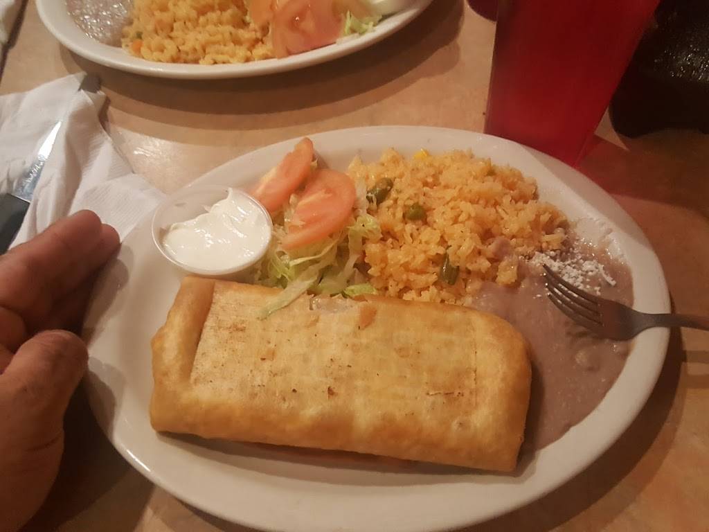 Pepes | restaurant | 7915 West, FL-40, Ocala, FL 34482, USA | 3522918888 OR +1 352-291-8888