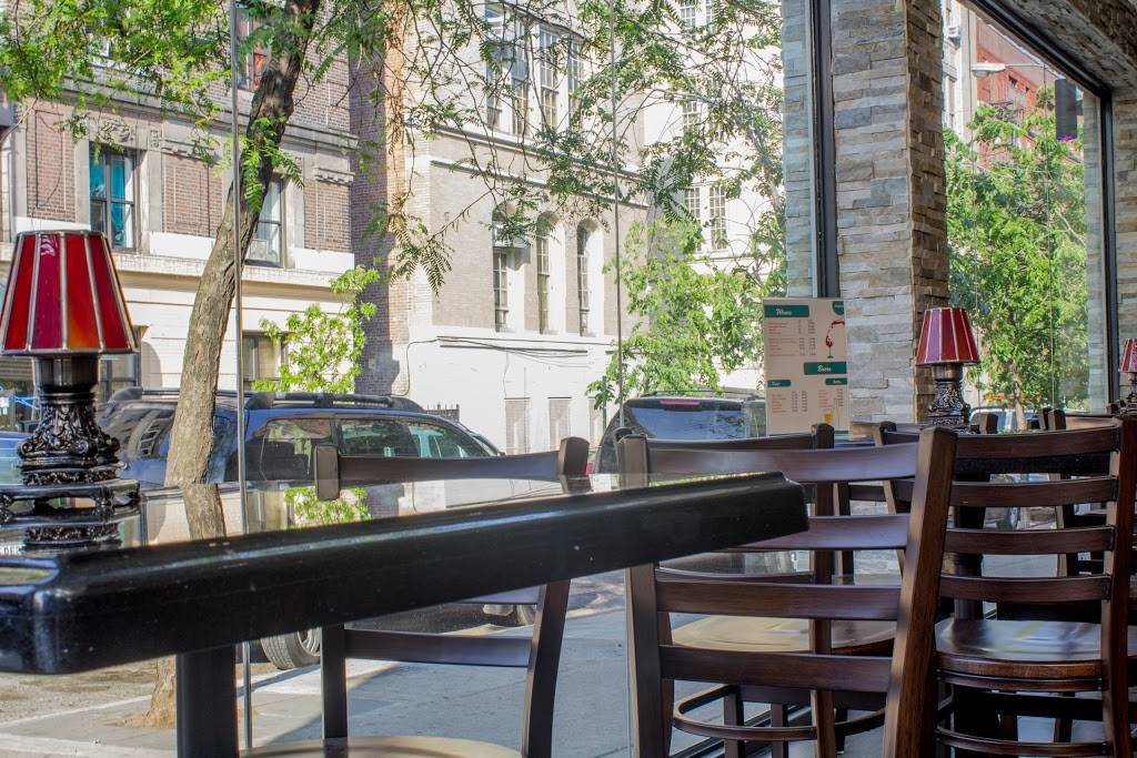 Humbertos Rice And Beans | restaurant | 1318 St Nicholas Ave, New York, NY 10033, USA | 2129231318 OR +1 212-923-1318