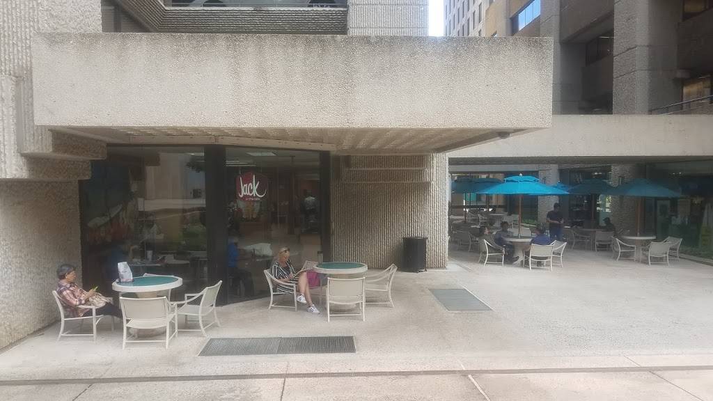 Jack in the Box | restaurant | 1001 Bishop St, Honolulu, HI 96813, USA | 8085239884 OR +1 808-523-9884