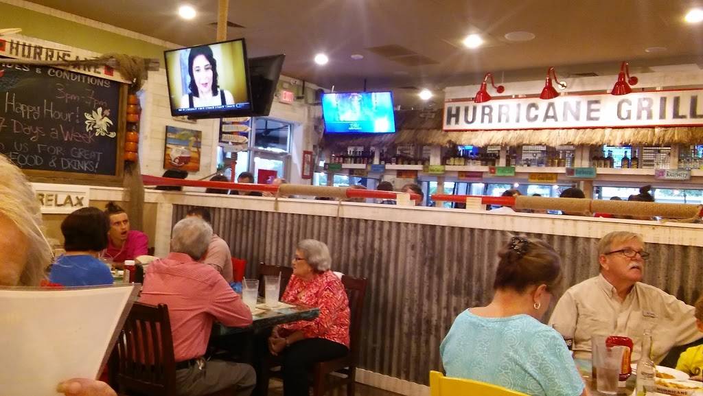 Hurricane Grill & Wings | restaurant | 2209 E Semoran Blvd, Apopka, FL 32703, USA | 4077033271 OR +1 407-703-3271