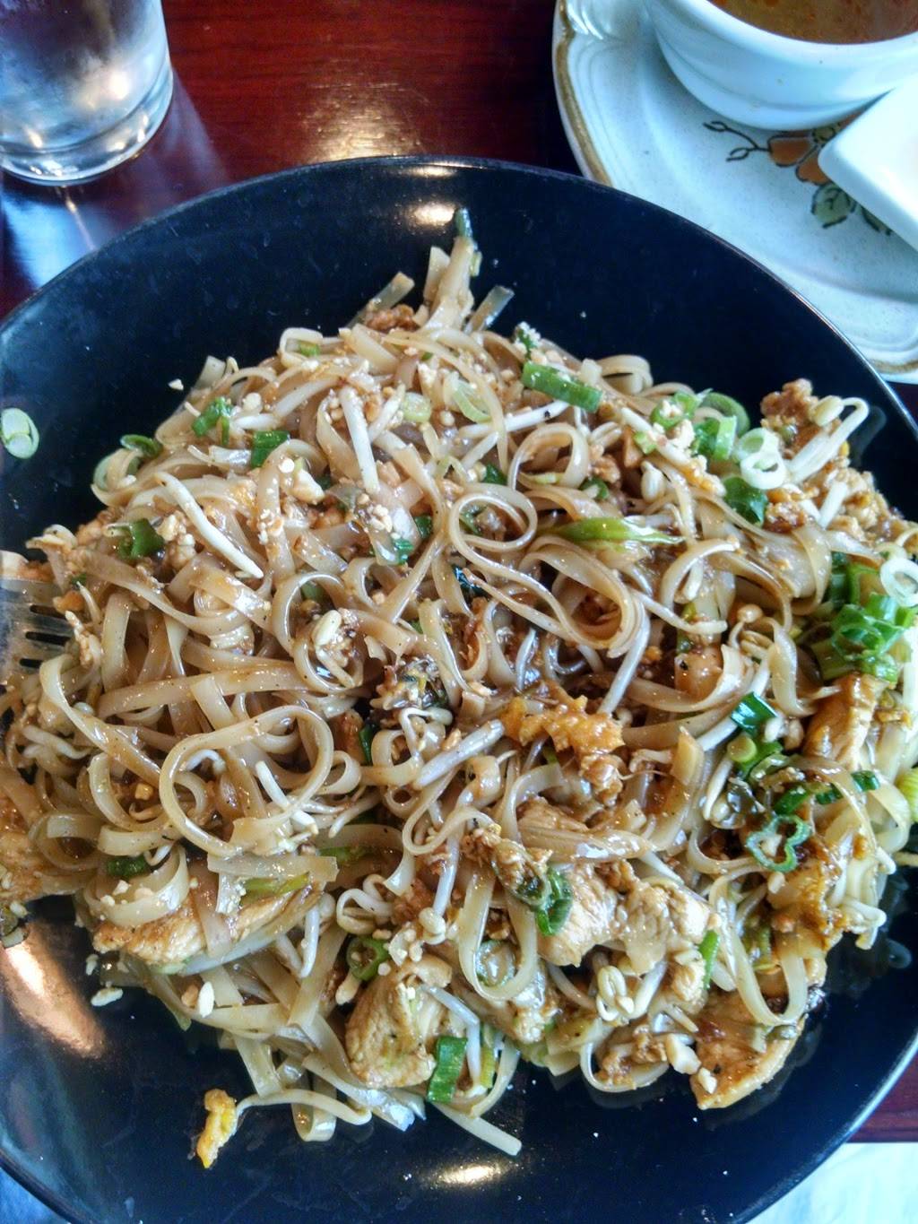 Asian Fusion Bistro | restaurant | 2177 Silvernail Rd, Waukesha, WI 53188, USA | 2623494271 OR +1 262-349-4271