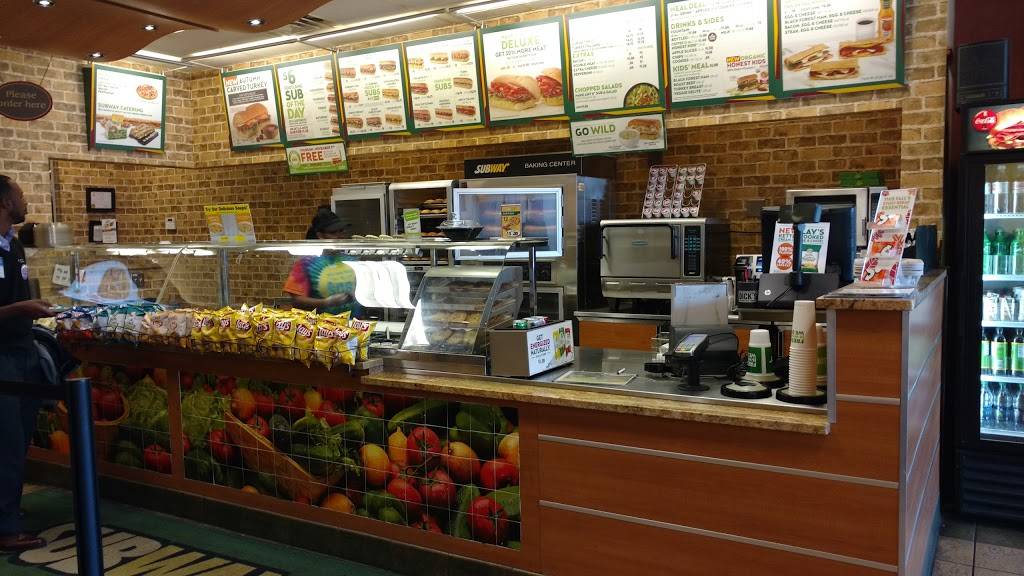 Subway Restaurants | restaurant | 16142 S State St, South Holland, IL 60473, USA | 7083339120 OR +1 708-333-9120