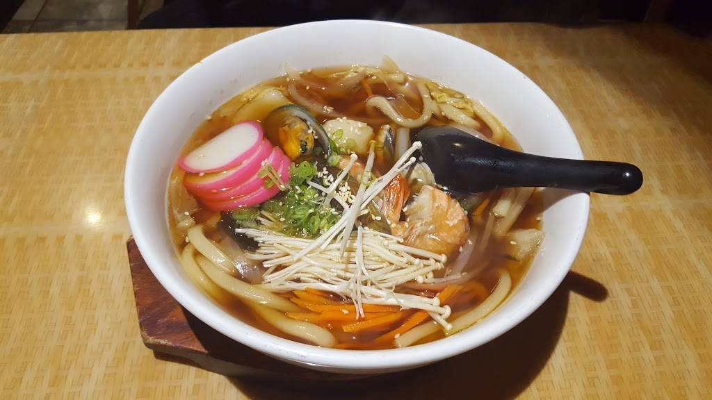 Sushi Hook | restaurant | 807 Howe Ave, Sacramento, CA 95825, USA | 9169216707 OR +1 916-921-6707