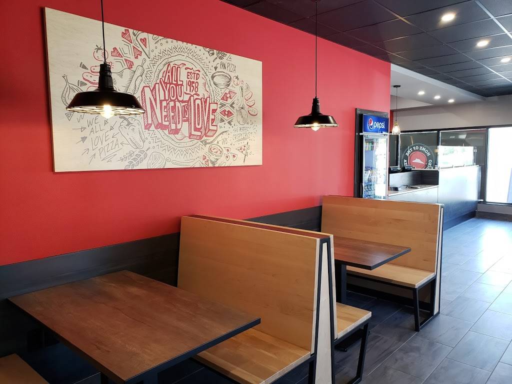 Pizza Hut | meal delivery | 95 Queensway West Unit 1, Simcoe, ON N3Y 2M8, Canada | 5194260000 OR +1 519-426-0000