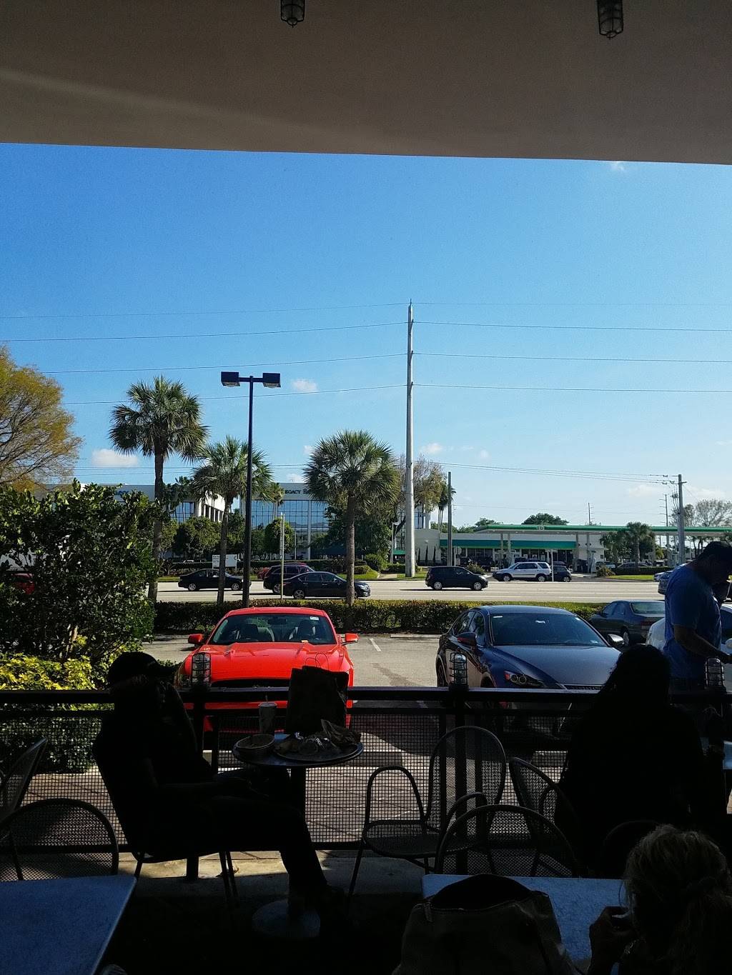 Chipotle Mexican Grill | restaurant | 2301 Glades Rd #300, Boca Raton, FL 33431, USA | 5614435540 OR +1 561-443-5540