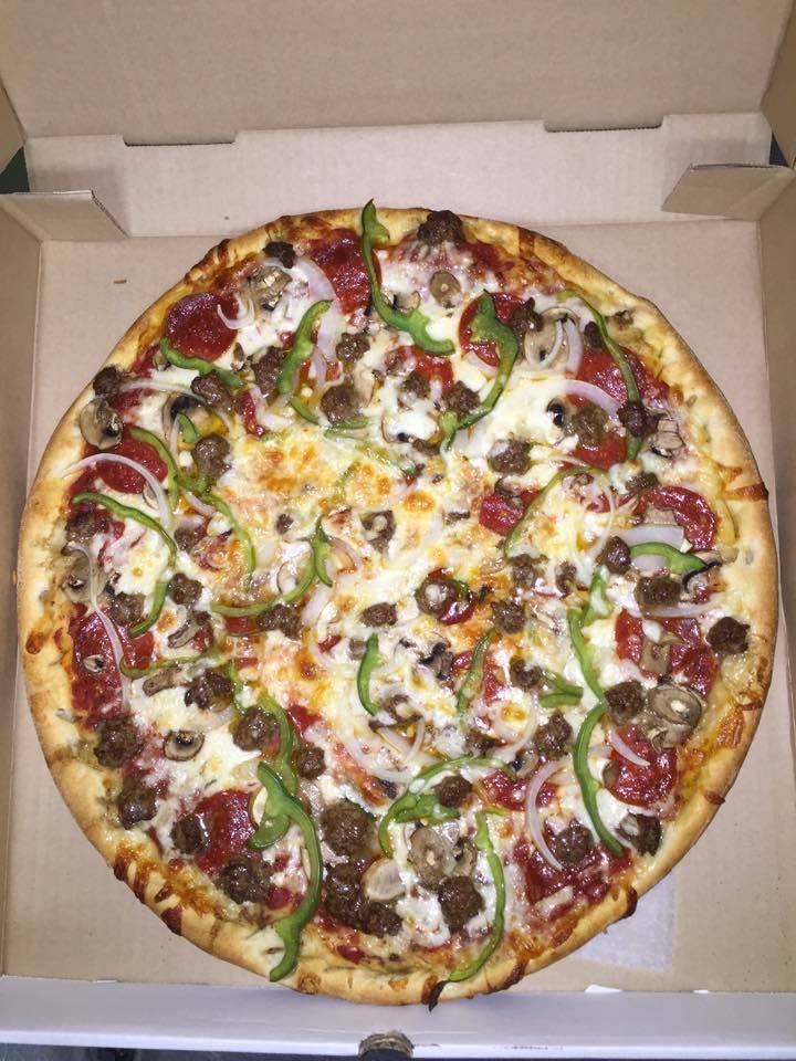 Falls Pizza | restaurant | 103 Main St, Chicopee, MA 01020, USA | 4135949133 OR +1 413-594-9133