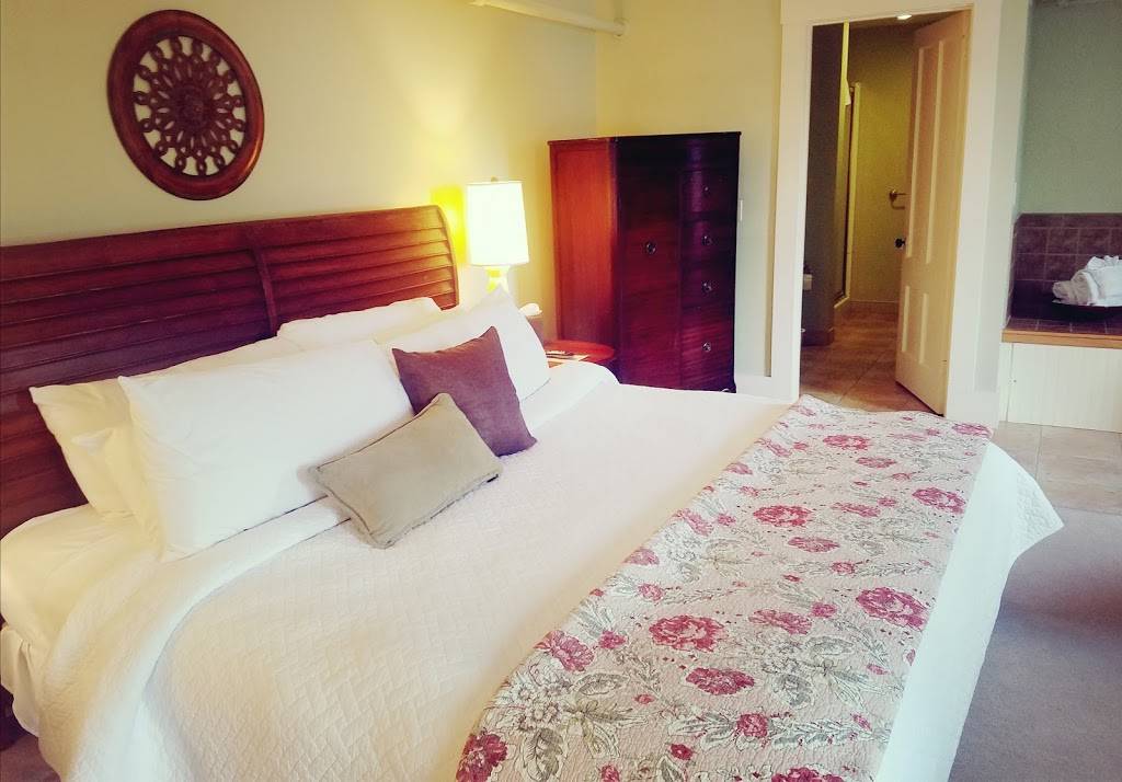 The New London Inn | restaurant | 353 Main St, New London, NH 03257, USA | 6035262791 OR +1 603-526-2791