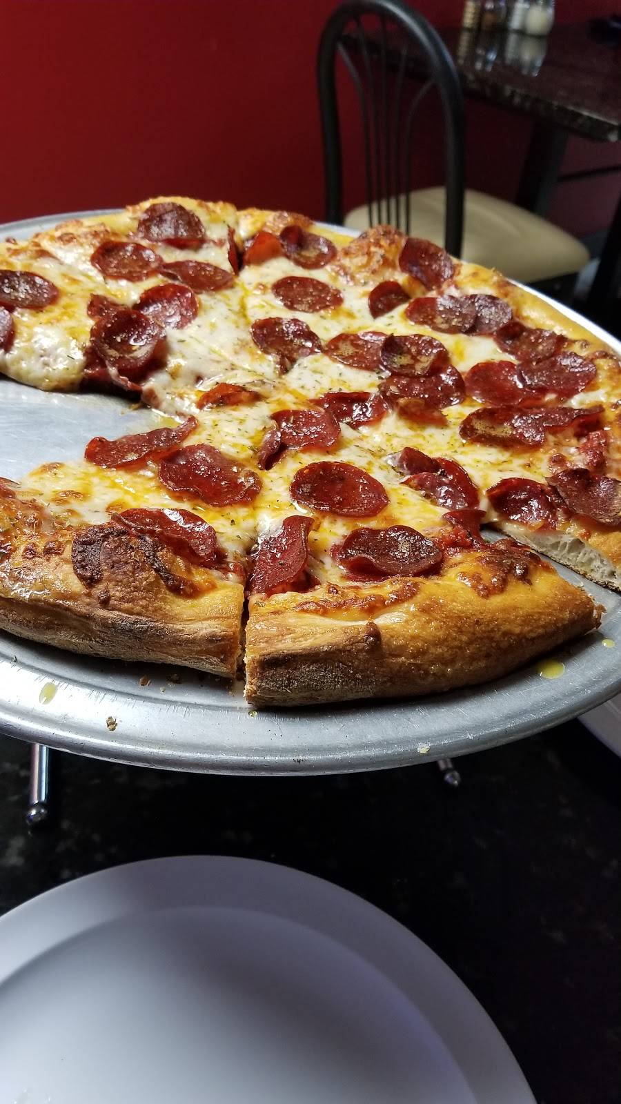 Vinnys Pizza | restaurant | 105 Yacht Club Dr, St. Augustine, FL 32084, USA | 9043428863 OR +1 904-342-8863