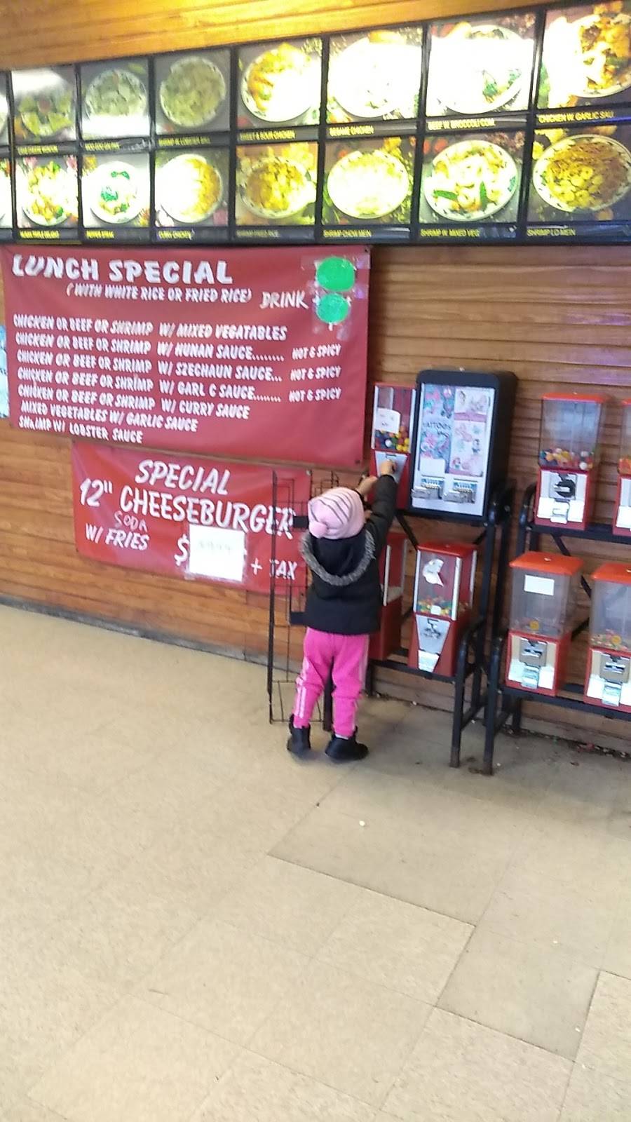 Yums Restaurant | restaurant | 1934 S 3rd St, Memphis, TN 38109, USA | 9017745105 OR +1 901-774-5105