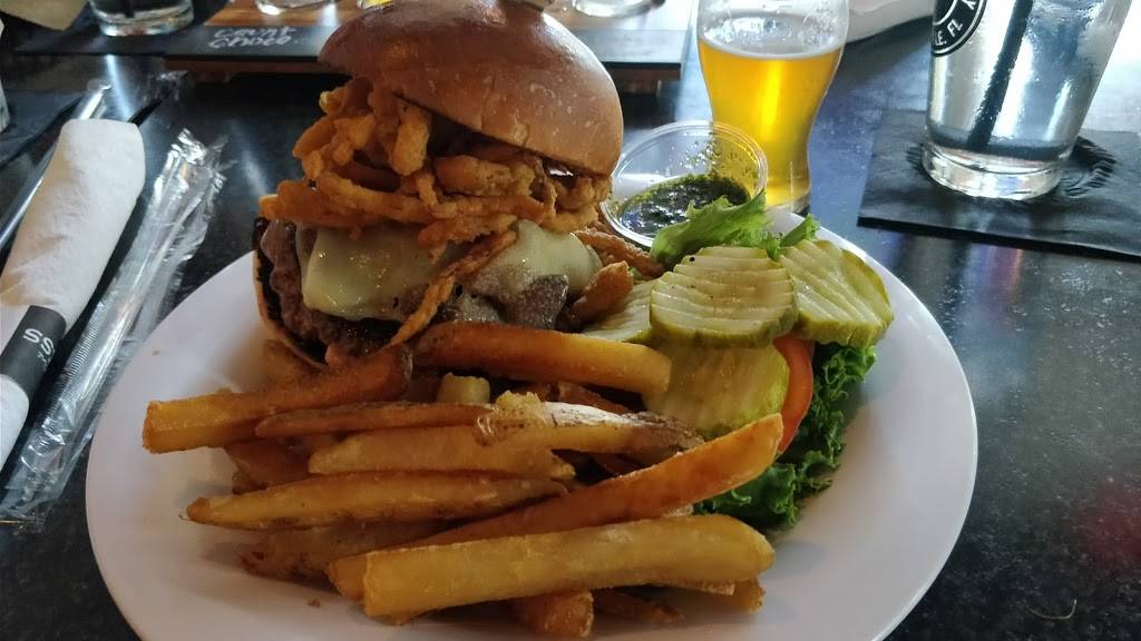 The Press | restaurant | 525 FL-16 #101, St. Augustine, FL 32084, USA | 9042178254 OR +1 904-217-8254