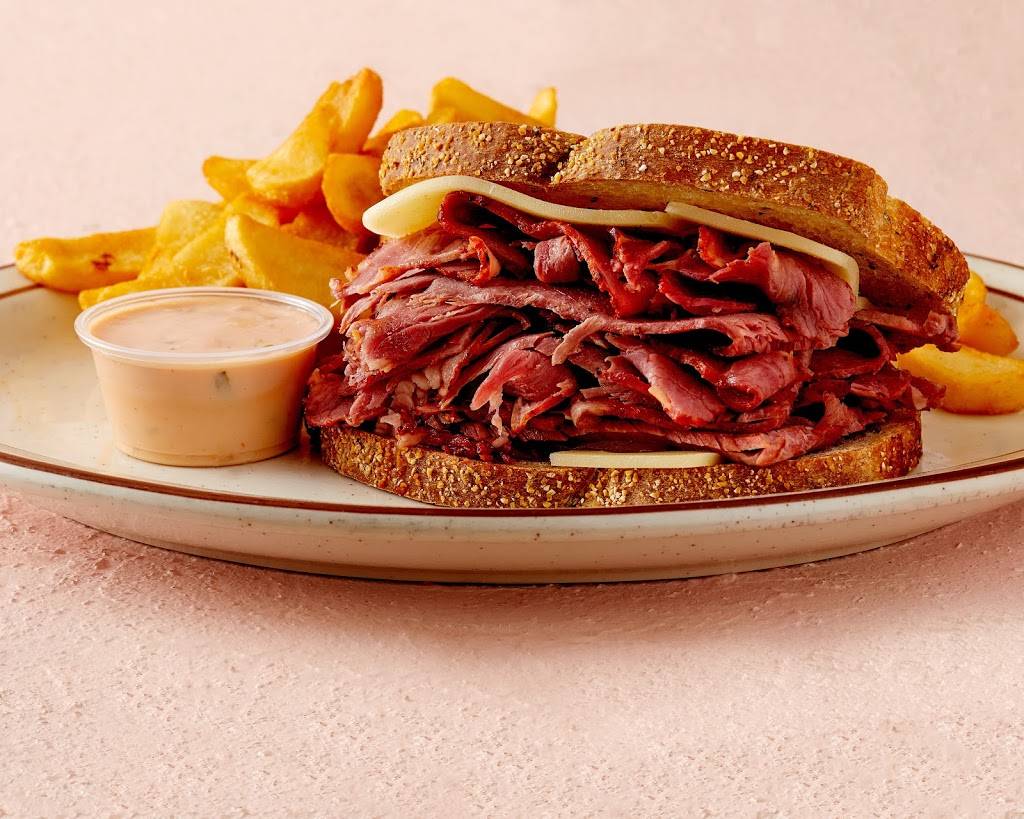 Lancers Family Restaurant | cafe | 697 N Victory Blvd, Burbank, CA 91502, USA | 8188433433 OR +1 818-843-3433