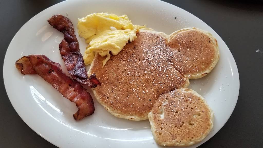 Eggs Up Grill | restaurant | 3920 US-301, Riverview, FL 33578, USA | 8138003447 OR +1 813-800-3447