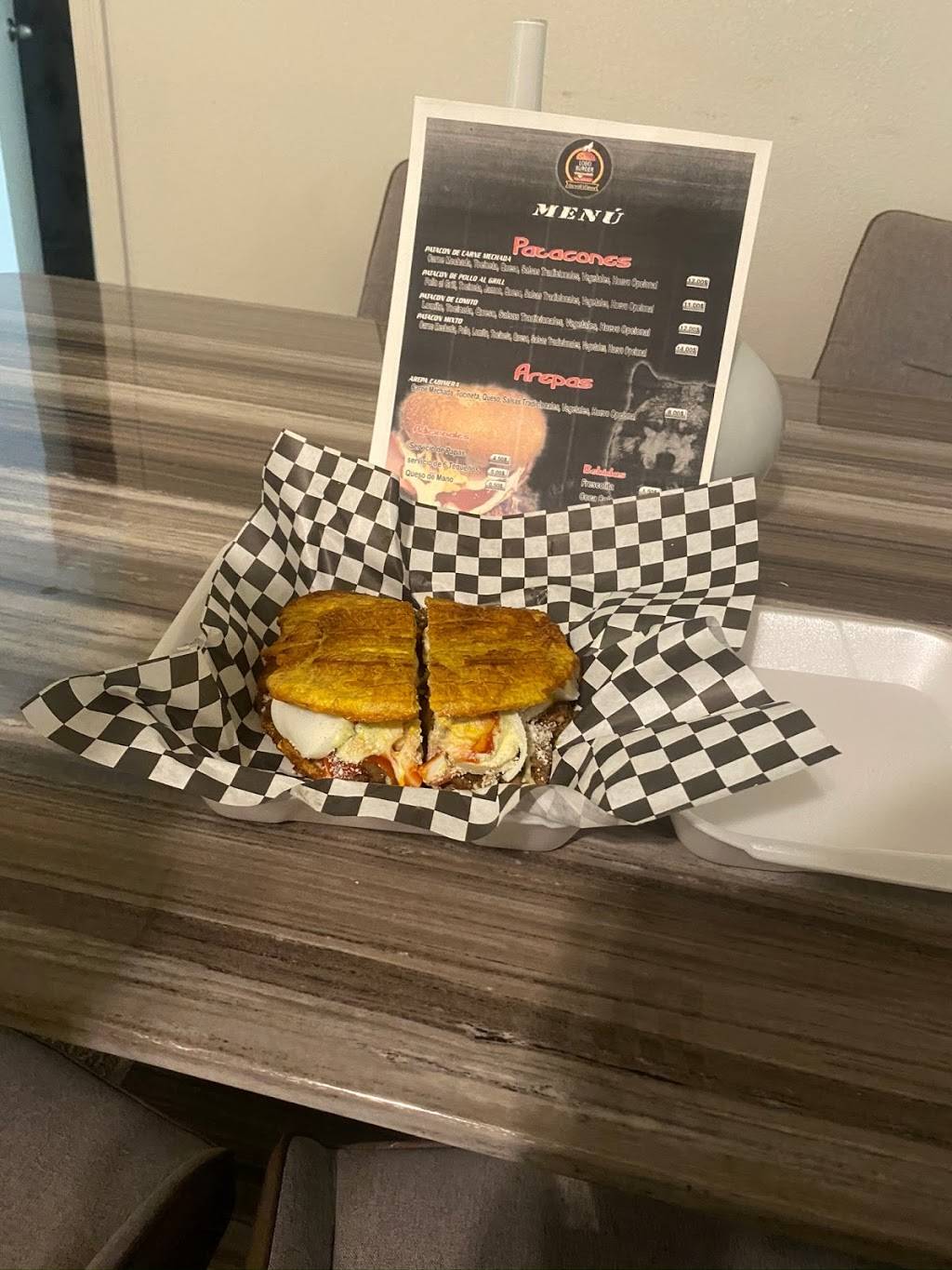 Lobo burger of Tampa | restaurant | 4711 W Waters Ave, Tampa, FL 33614, USA | 8135852823 OR +1 813-585-2823