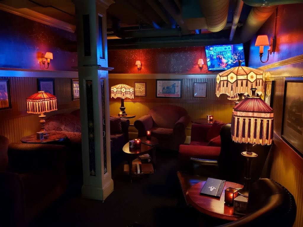 McMenamins Rams Head | restaurant | 2282 NW Hoyt St, Portland, OR 97210, USA | 5032210098 OR +1 503-221-0098