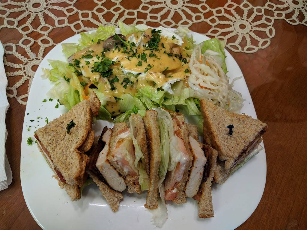 Stellas Lunch & Grill | restaurant | 10 Planchet Rd, Concord, ON L4K 2C8, Canada | 9057381028 OR +1 905-738-1028