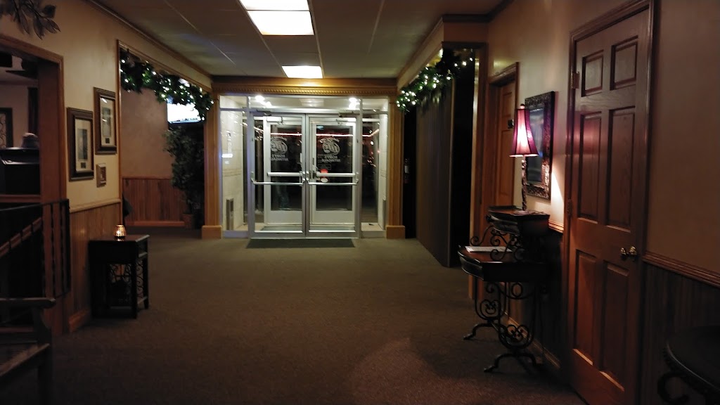 Romys Nitingale | restaurant | W5670 County Rd A, Black Creek, WI 54106, USA | 9209843631 OR +1 920-984-3631