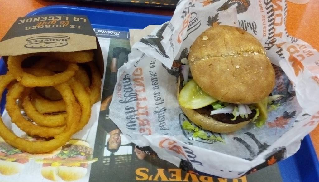 Harveys | restaurant | 180 Boulevard Gréber, Gatineau, QC J8T 6K2, Canada | 8192433024 OR +1 819-243-3024