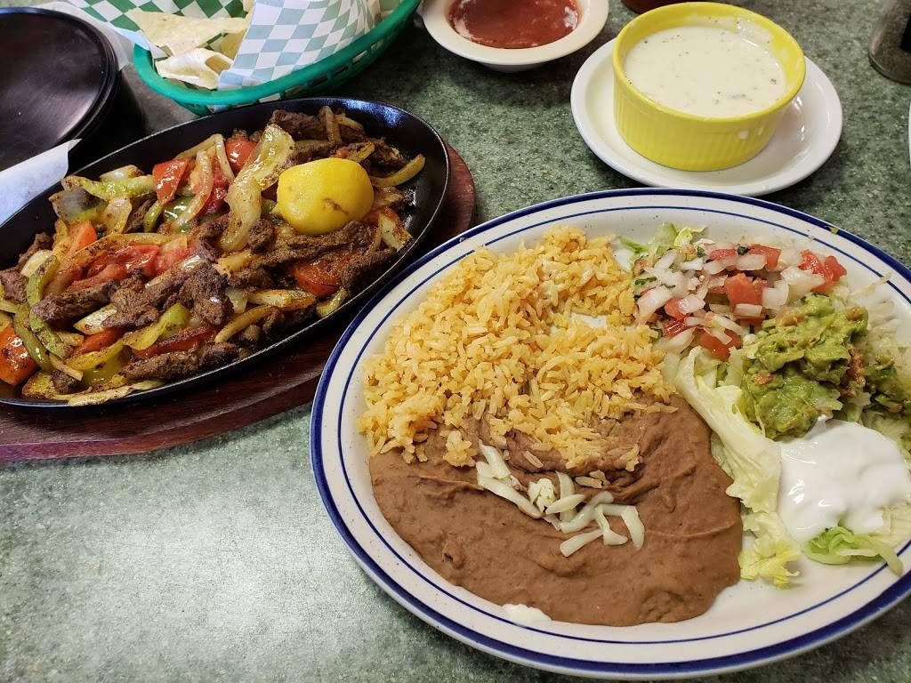El Sombrero Mexican Grill & Cantina | restaurant | 2001 W Houston St, Broken Arrow, OK 74012, USA | 9188933199 OR +1 918-893-3199