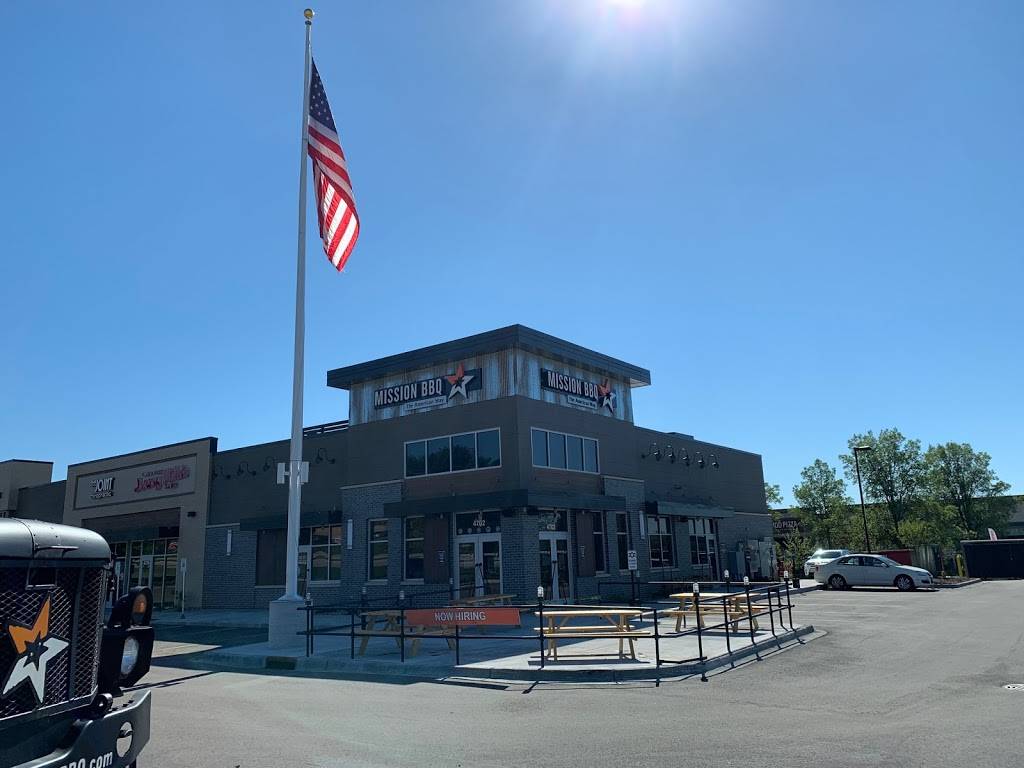 MISSION BBQ | restaurant | 4702 E Towne Blvd, Madison, WI 53704, USA | 6084058084 OR +1 608-405-8084