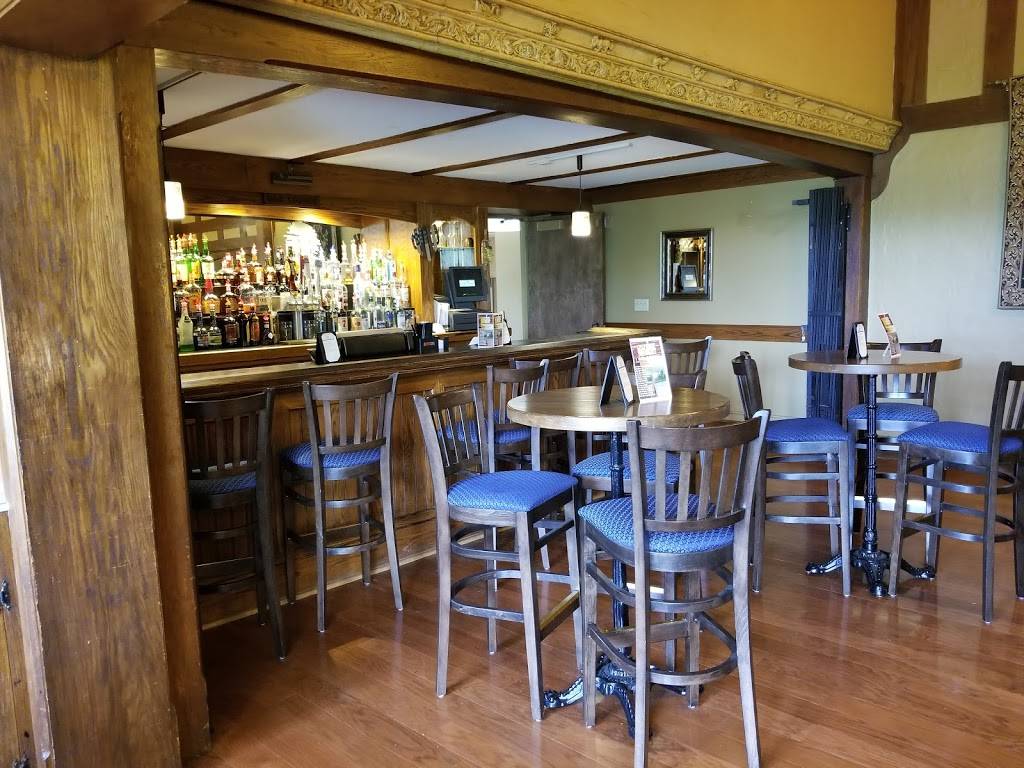 Punderson Manor Resort & Conference Center | restaurant | 11755 Kinsman Road, Newbury Township, OH 44065, USA | 4405649144 OR +1 440-564-9144