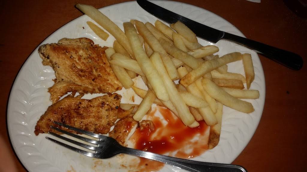 Geminis II | restaurant | 109 Graham Ave, Brooklyn, NY 11206, USA | 7183848108 OR +1 718-384-8108