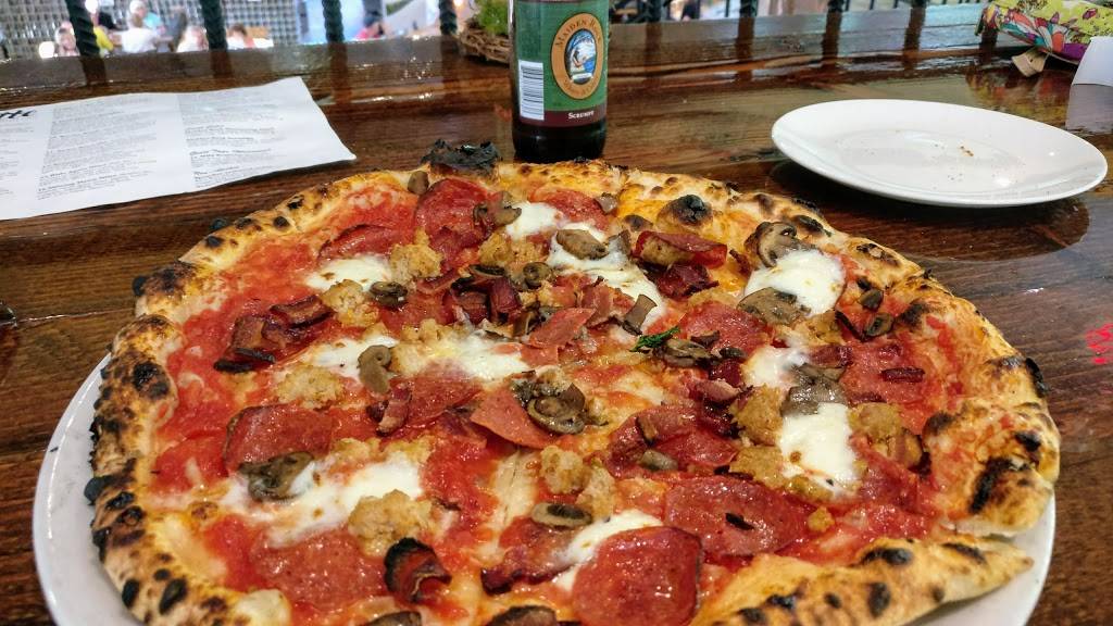 Lucette Brewing Company | restaurant | 910 Hudson Rd, Menomonie, WI 54751, USA | 7152316836 OR +1 715-231-6836