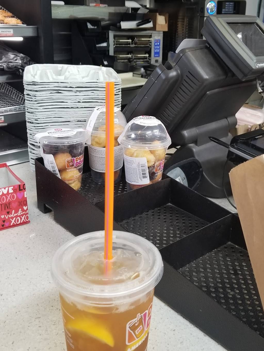 Dunkin Donuts | cafe | 7059 S Ashland Ave Gas Station, Chicago, IL 60636, USA | 7738464543 OR +1 773-846-4543