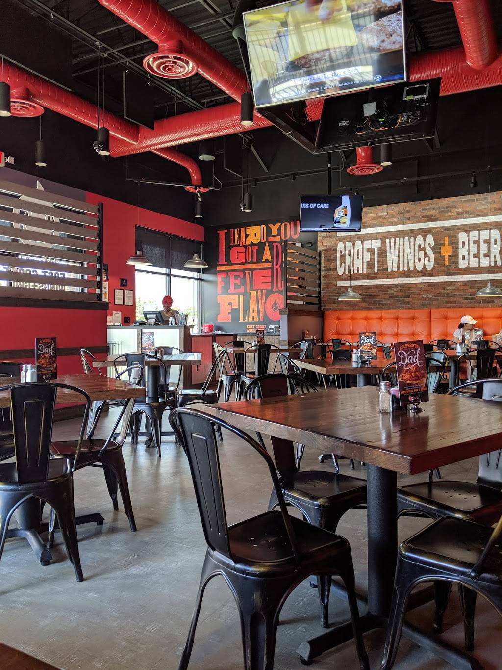 East Coast Wings + Grill | restaurant | 19399 Forest Rd Suite 5 Suite 5, Lynchburg, VA 24502, USA | 4346166297 OR +1 434-616-6297