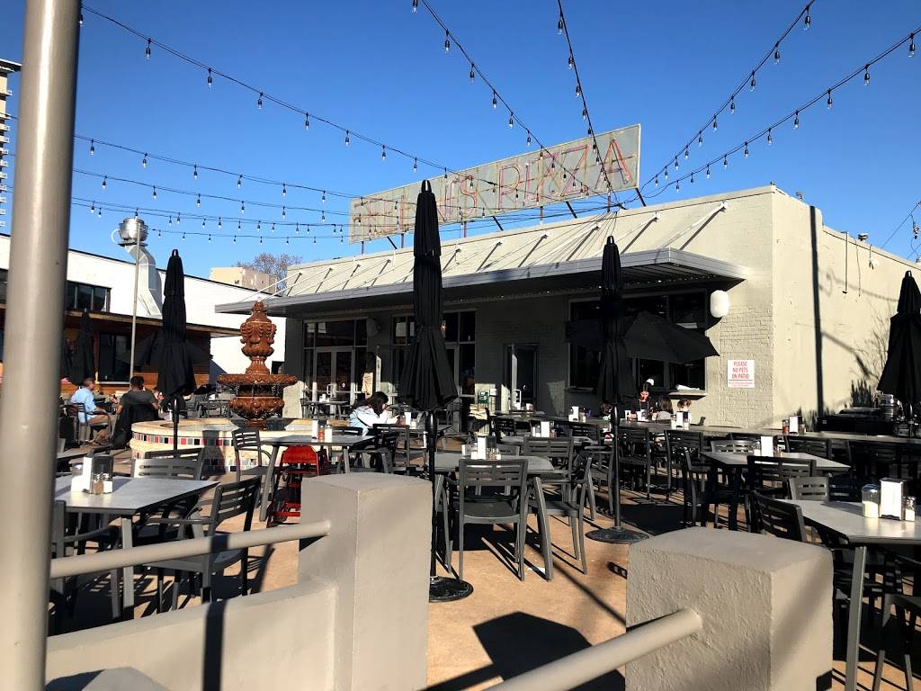 Fellinis Pizza | restaurant | 2809 Peachtree Rd, Atlanta, GA 30305, USA | 4042660082 OR +1 404-266-0082