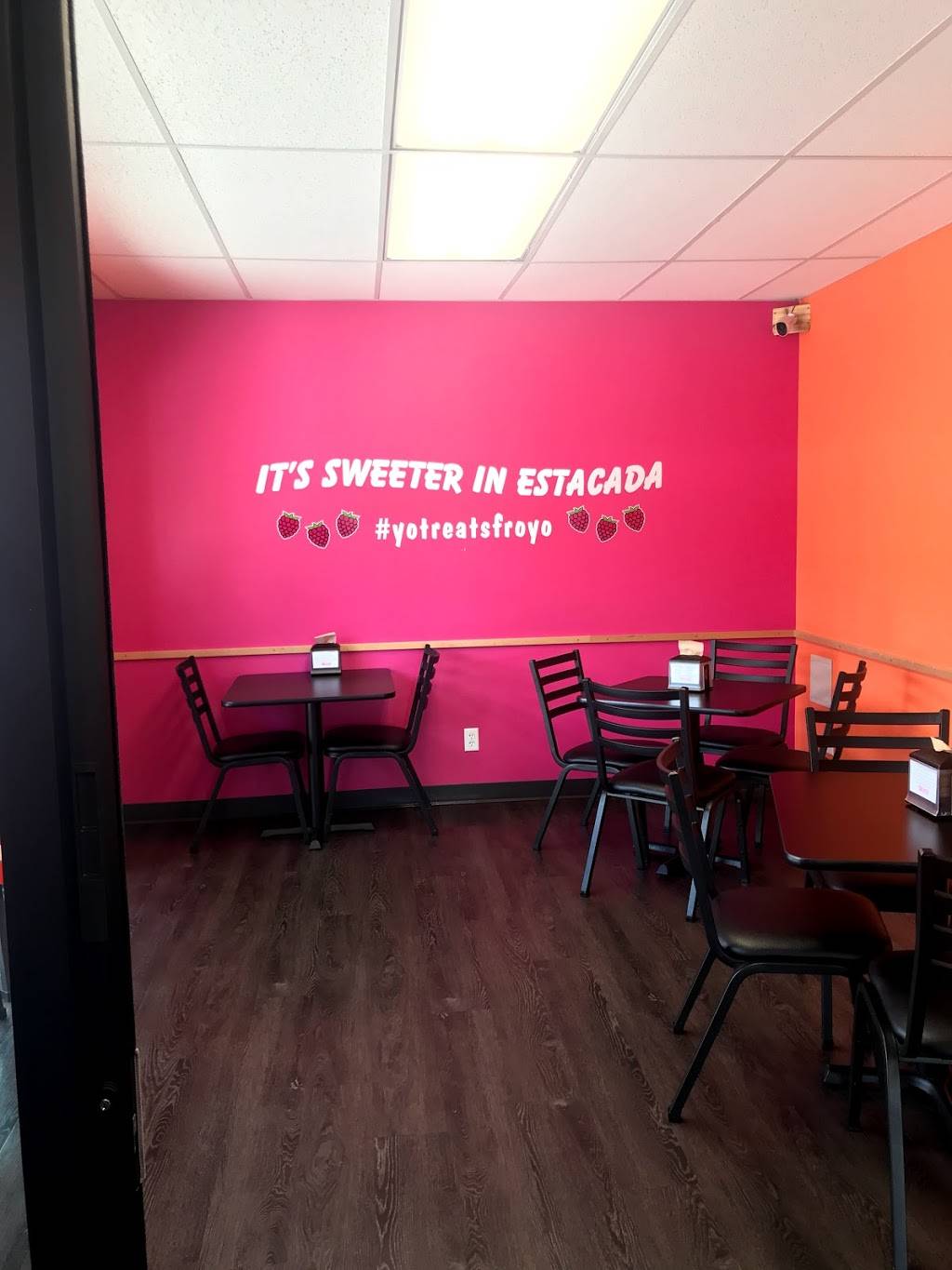 Yo Treats Frozen Yogurt | restaurant | 401 SE Main St, Estacada, OR 97023, USA | 5036304419 OR +1 503-630-4419