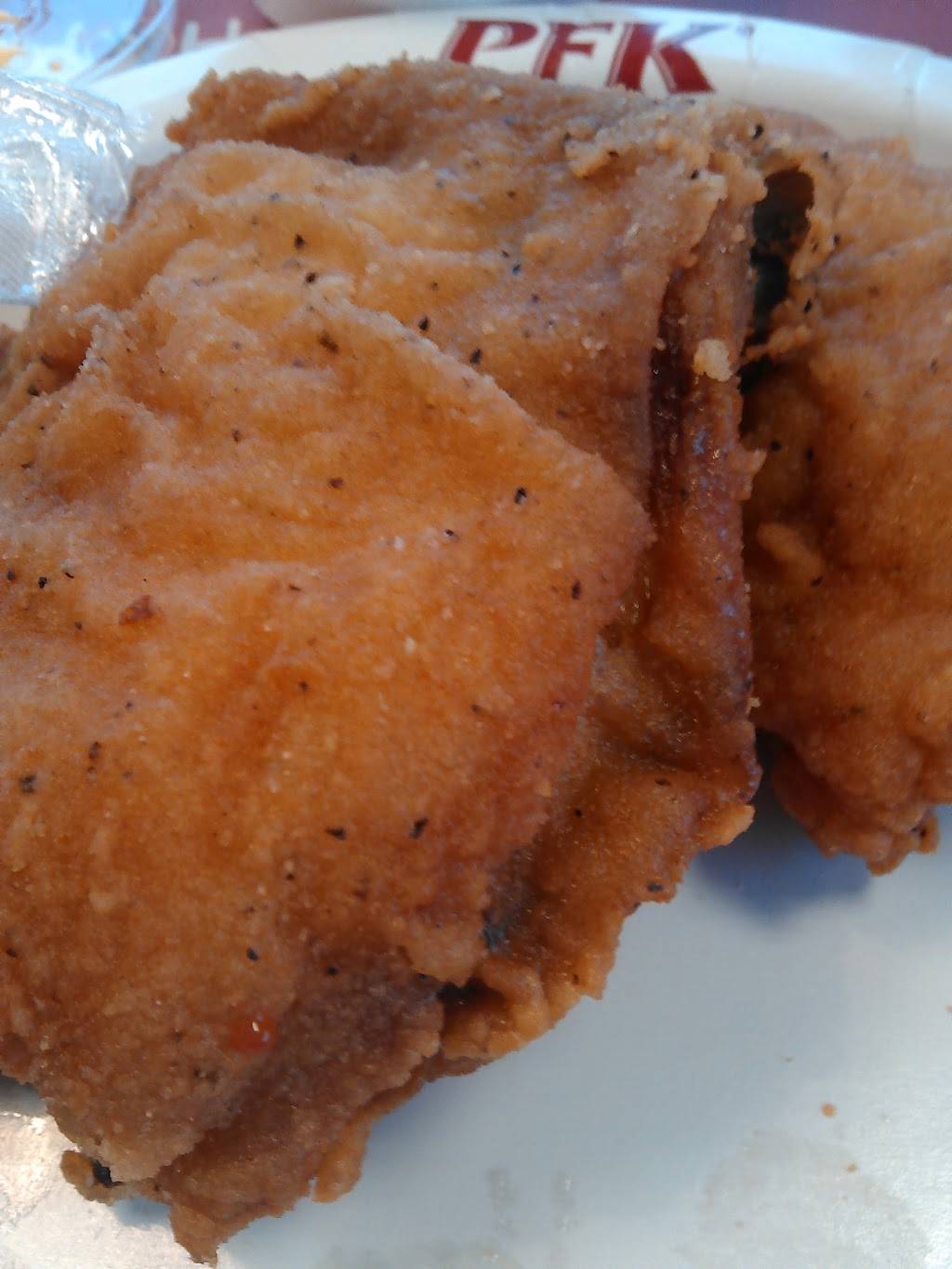 KFC | meal delivery | 670 Dundas St, Woodstock, ON N4S 1E6, Canada | 5195399801 OR +1 519-539-9801