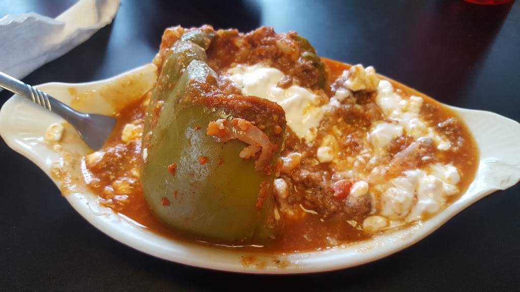 Henrys Restaurant | restaurant | 6275 US-40, West Jefferson, OH 43162, USA | 6148799321 OR +1 614-879-9321