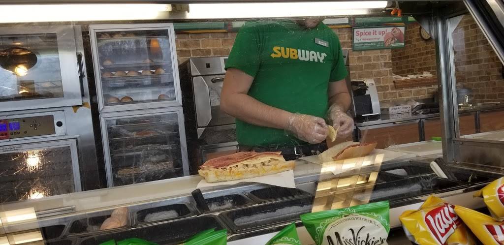 Subway | meal takeaway | 1415 West 23rd St S, Independence, MO 64050, USA | 8162546680 OR +1 816-254-6680