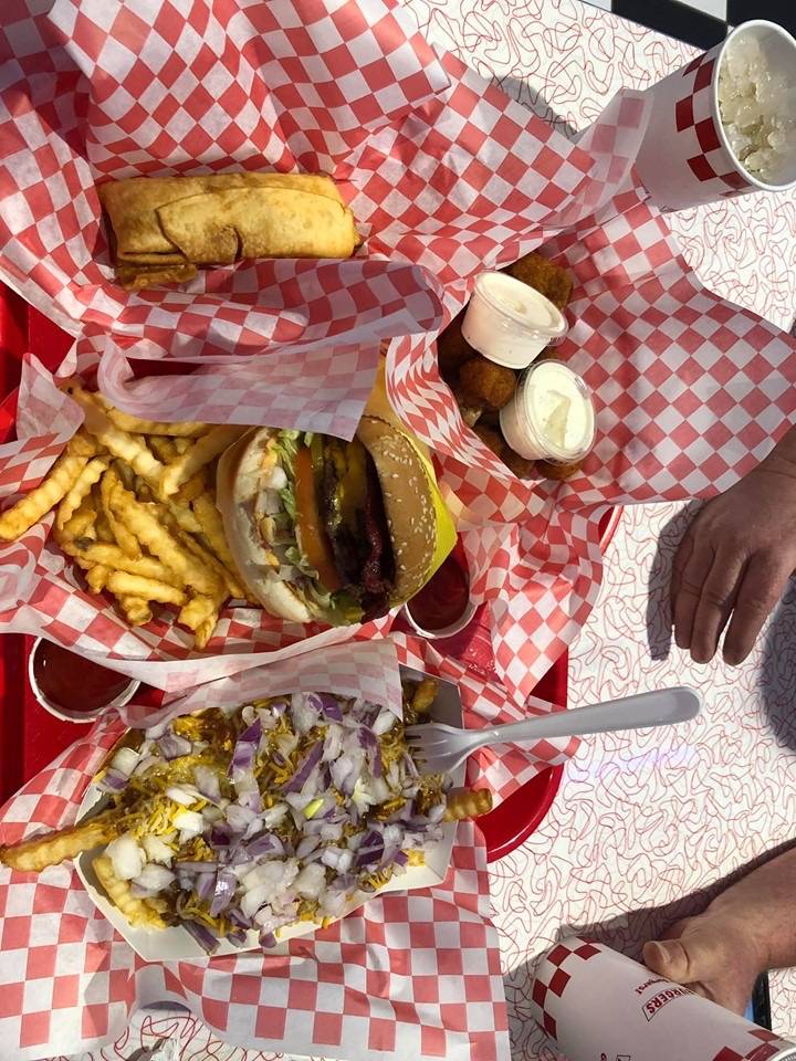 Triangle Drive-In | restaurant | 1330 E Tulare Ave, Tulare, CA 93274, USA | 5595710779 OR +1 559-571-0779