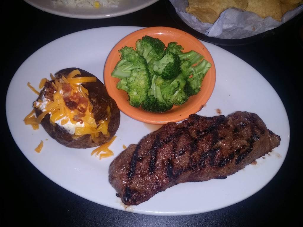 Mariscos El Rincon Bar & Grill | restaurant | 300 N Pinkerton St, Athens, TX 75751, USA | 9032641010 OR +1 903-264-1010