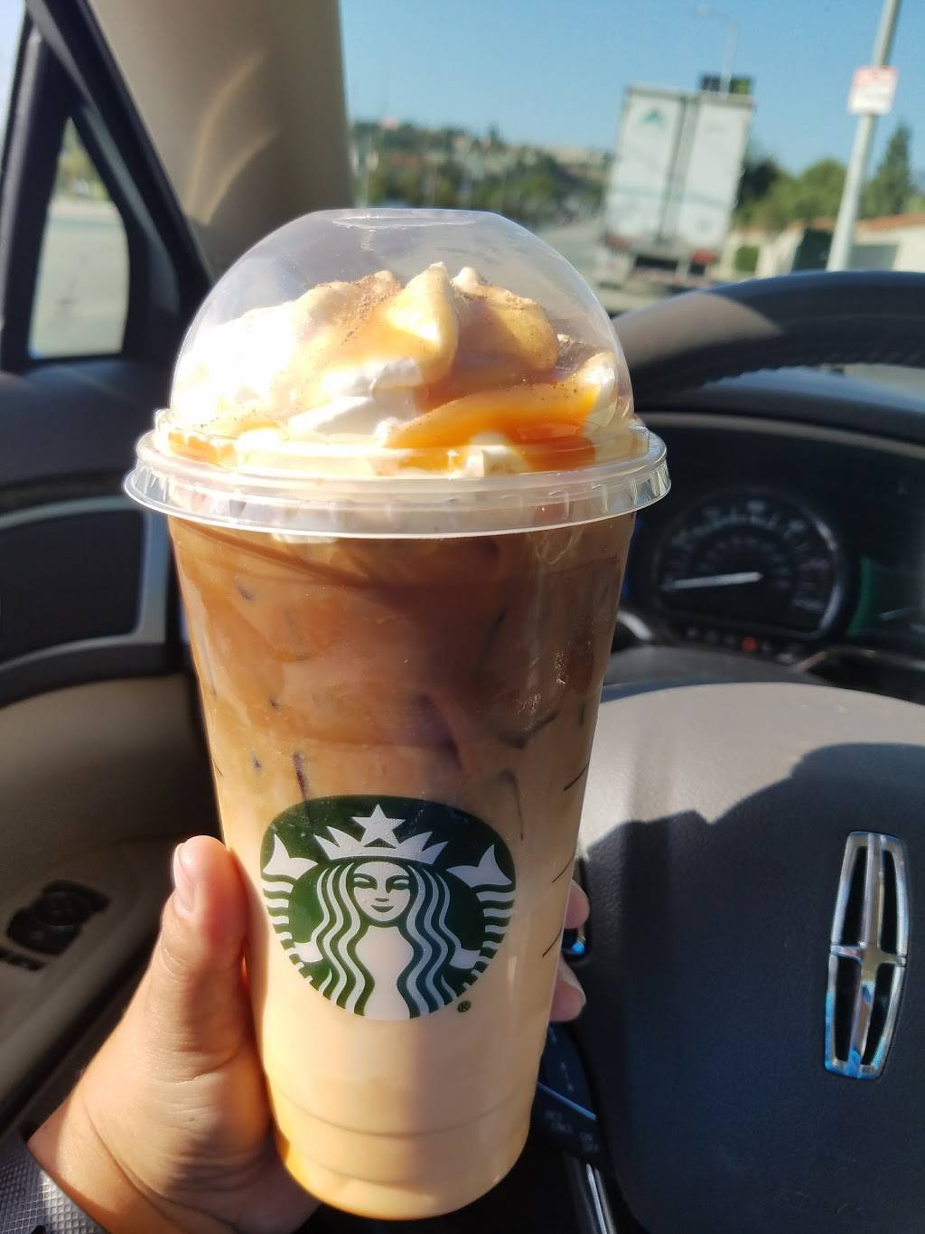 Starbucks | cafe | 11109 Sepulveda Blvd, Mission Hills, CA 91345, USA | 7473007500 OR +1 747-300-7500