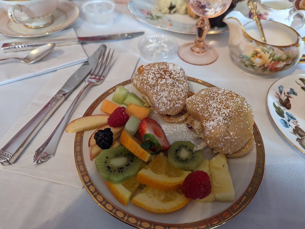 The Pink House Tea Room & Bnb | restaurant | 36341 Front St, New Baltimore, MI 48047, USA | 5866486679 OR +1 586-648-6679