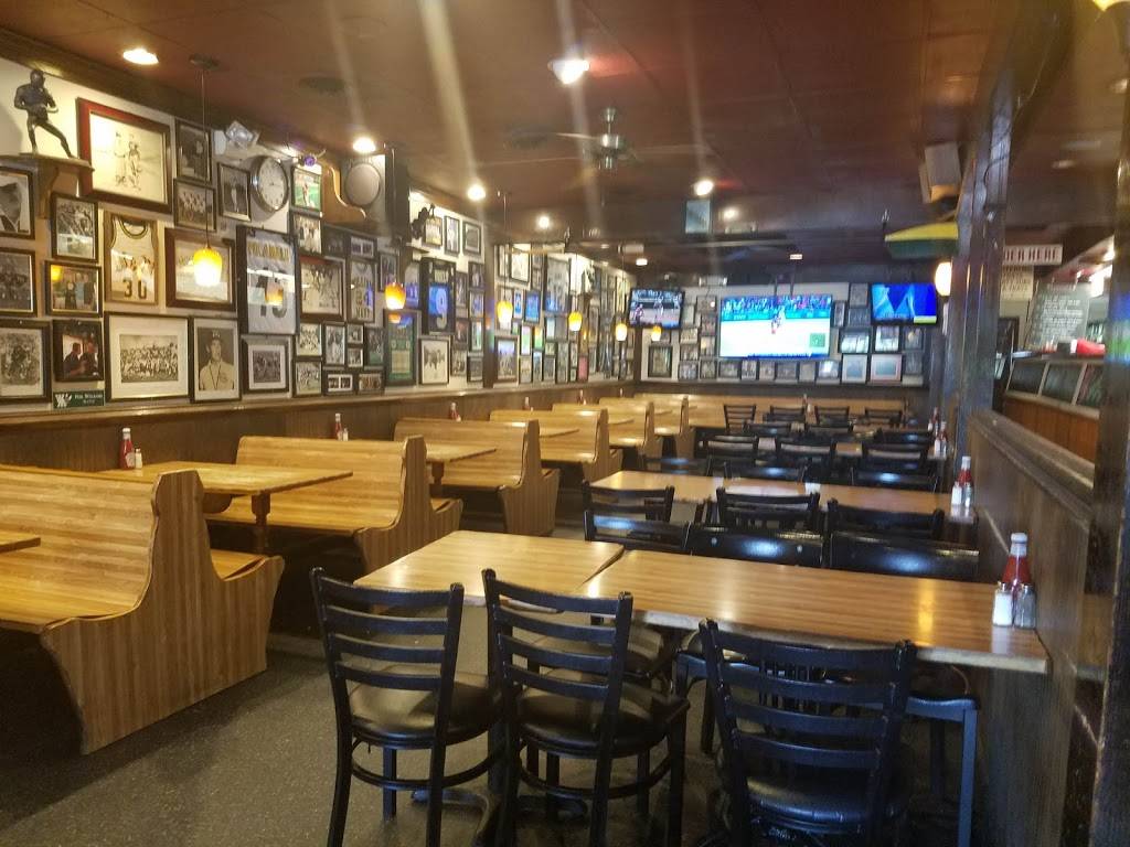 Pauls Deli Restaurant | restaurant | 761 Scotland St, Williamsburg, VA 23185, USA | 7572298976 OR +1 757-229-8976