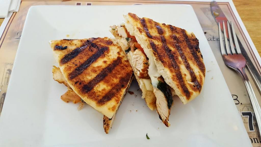 Villa Capri Pizzeria & Restaurant | restaurant | 27 Hampton House Rd, Newton, NJ 07860, USA | 9733831777 OR +1 973-383-1777