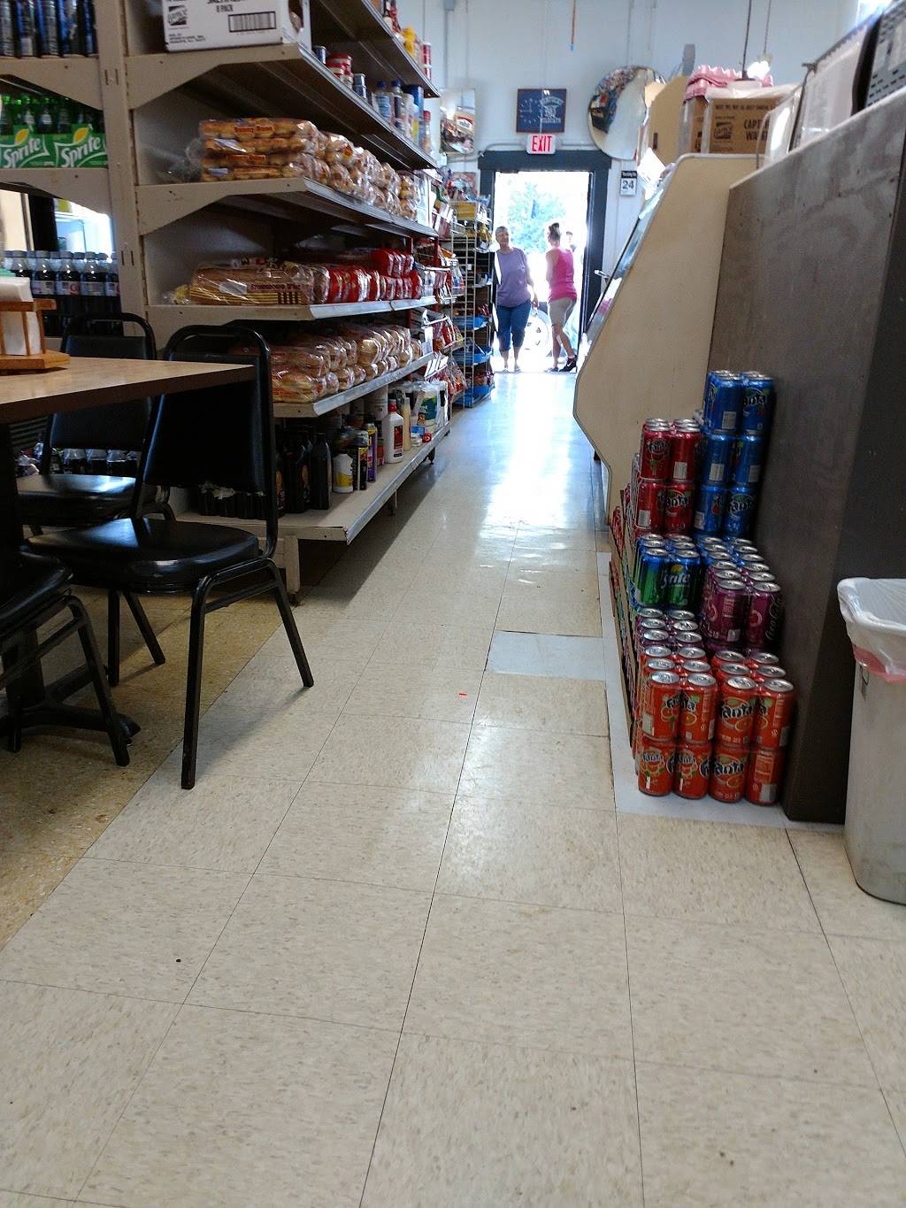 Hickman Street Grocery | restaurant | 208 E Hickman St, Winchester, KY 40391, USA | 8597445611 OR +1 859-744-5611