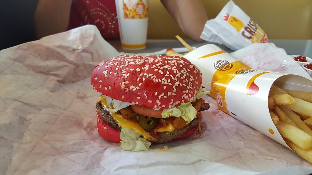 Burger King | restaurant | 5080 W Atlantic Ave, Delray Beach, FL 33484, USA | 5614991650 OR +1 561-499-1650